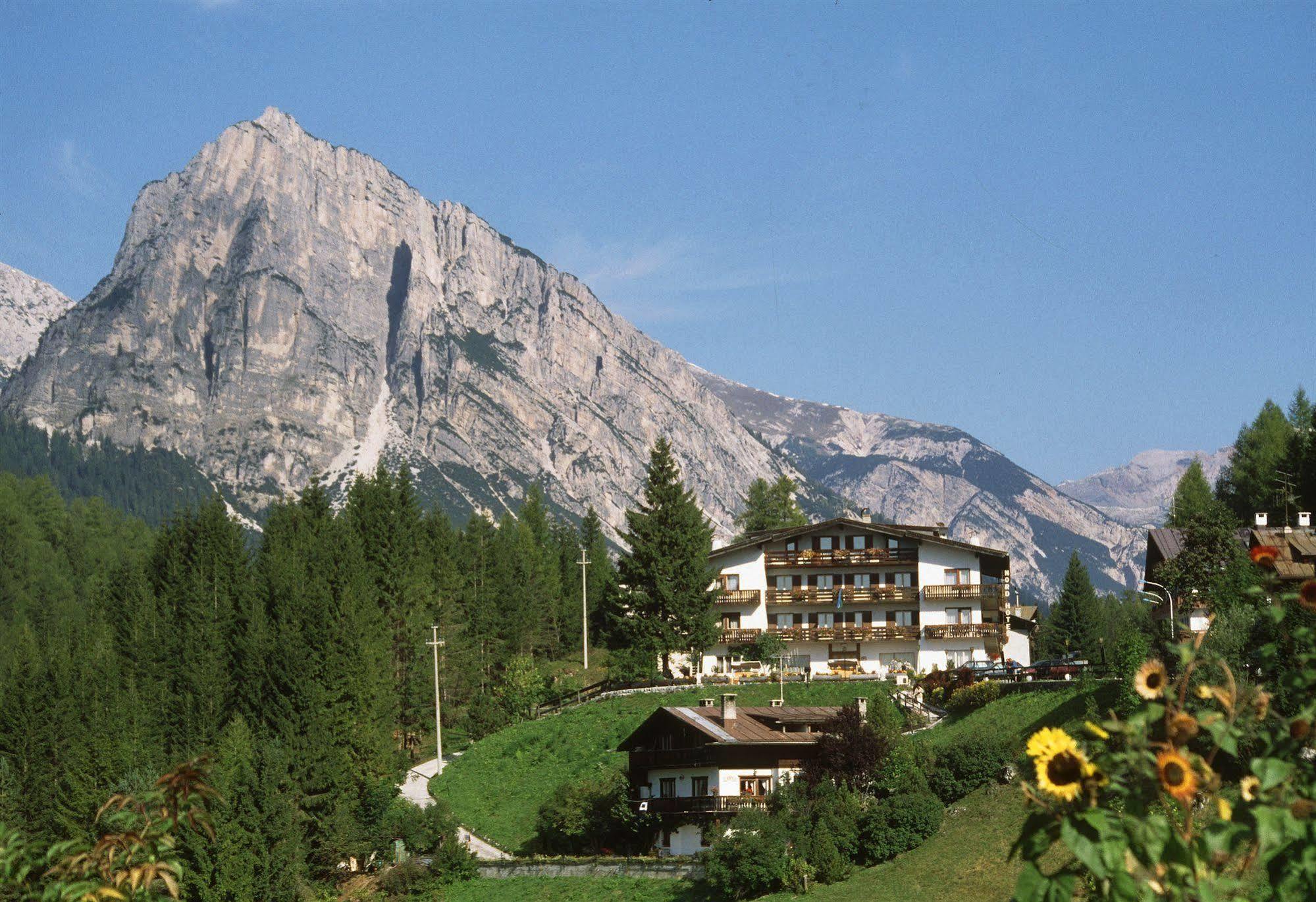 Nord Hotel Cortina dʼAmpezzo Esterno foto